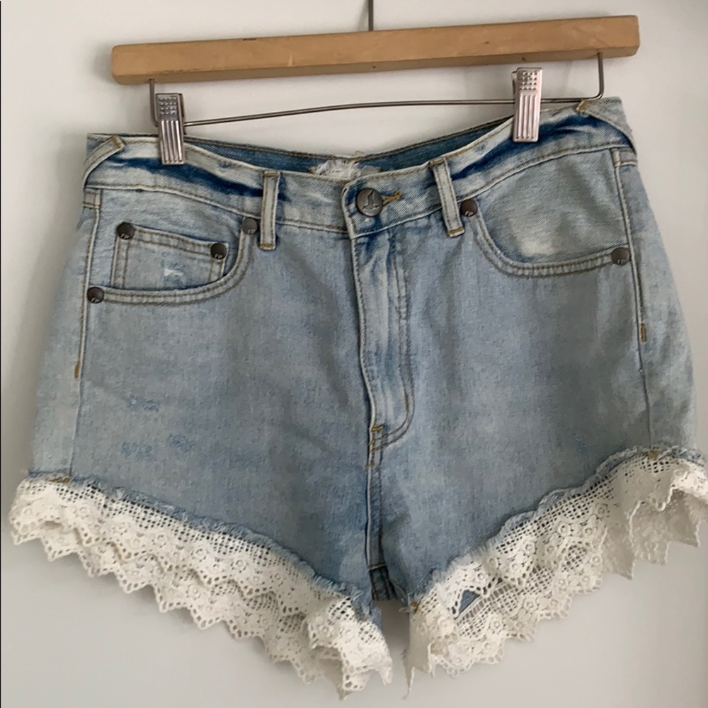 Free People lace trim short